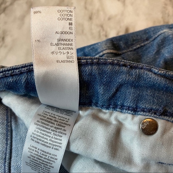 GAP Mid Rise Straight Leg Jeans Size 14 Medium Wash Stretch Denim Classic Fit - Picture 3 of 7